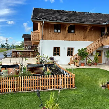 Ferienwohnung Zwischen Burghausen Und Salzburg Tittmoning Exterior photo
